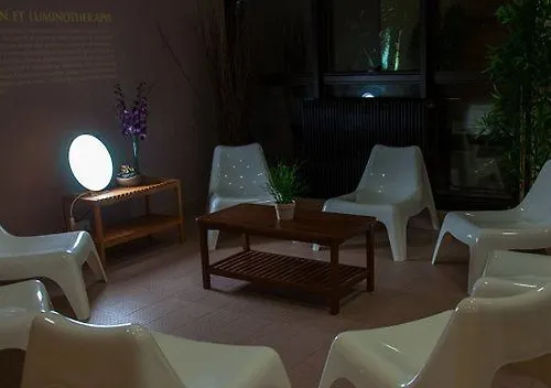 Terres de France - Appart'Hotel le Splendid Allevard France