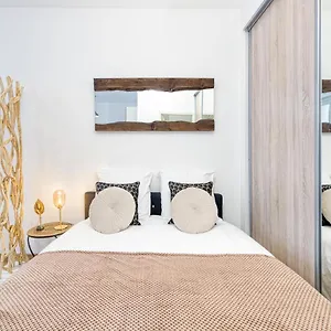Appartement Meublé Classé 3 étoiles Au Pied Des Thermes