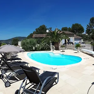 Les Pins Peymeinade